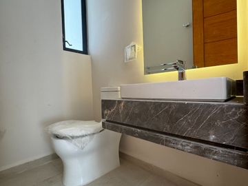 CASA EN VENTA FRACCIONAMIENTO TABACHINES