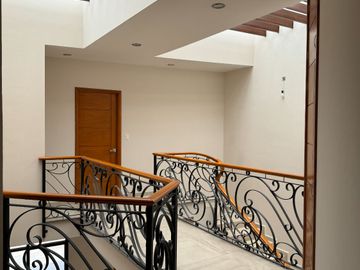 CASA EN VENTA FRACCIONAMIENTO TABACHINES