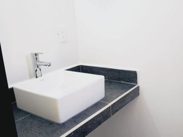 HERMOSA CASA EN VENTA-  FRACC.BELLAVISTA SATELITE (NO NEGOCIABLE)