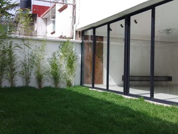 HERMOSA CASA EN VENTA-  FRACC.BELLAVISTA SATELITE (NO NEGOCIABLE)