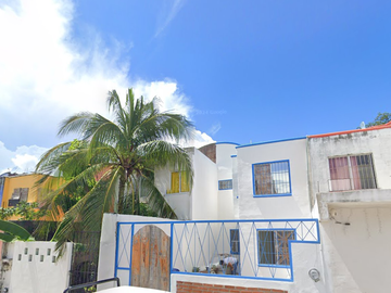 Casa En Venta en Playa del Carmén, REMATE ADJUDICADO DE OPORTUNIDAD.