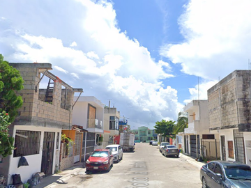 Casa En Venta en Playa del Carmén, REMATE ADJUDICADO DE OPORTUNIDAD.