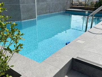 San Isidro: Alquilo Loft con Linea Blanca en Edificio con Areas Comunes