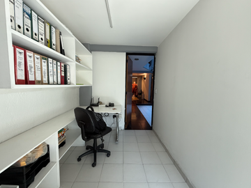 SE RENTA EDIFICIO PARA OFICINAS EN NAUCALPAN CENTRO