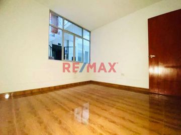 ID: 1123497 Venta De Dúplex En Plena Av. Habich , San Martin De Porres