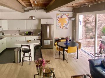 Amplia y moderna Residencia tipo loft, en venta, Naucalpan, Estado de México.