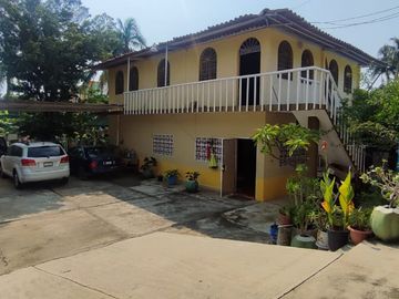 Casa amplia en Col. Piedra Roja, Acapulco
