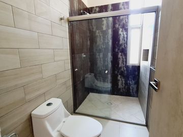 CASA EN VENTA EN EL FRACCIONAMIENTO LAS PALMAS DE MEDELLIN EN BOCA DEL RIO