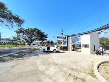 CASA RESIDENCIAL EN KLOSTER DE 14 CASAS CON ALBERCA EN YAUTEPEC.