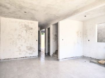 CASA RESIDENCIAL EN KLOSTER DE 14 CASAS CON ALBERCA EN YAUTEPEC.