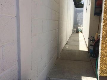 CASA EN VENTA (una planta) DENTRO DE PRIVADA, CERCA DEL COLEGIO PAIDEIA EN CACALOMACAN