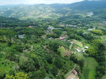 EN VENTA FINCA EN LA FLORIDA