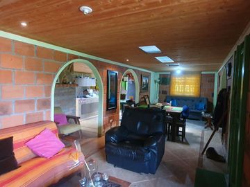 EN VENTA FINCA EN LA FLORIDA