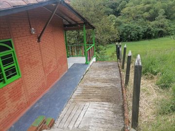 EN VENTA FINCA EN LA FLORIDA