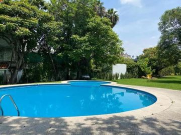Moderna Casa en conjunto Horizontal jardín maduro vigilancia