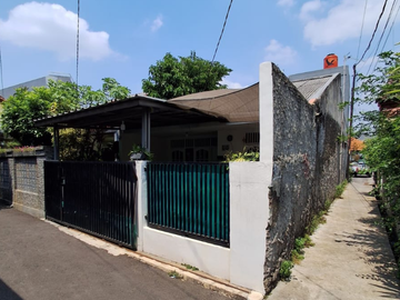 For sale, nice modern house ready to live in, strategic location in Depok. P3.060.03.25/ER