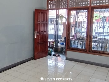 For sale, nice modern house ready to live in. Very strategic location in Depok. P3.061.03.25/ER