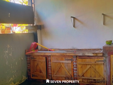 Nice 3-storey house for sale in strategic location in Griya Bukit Jaya, Gunung Putri. P3.062.03.25/NK
