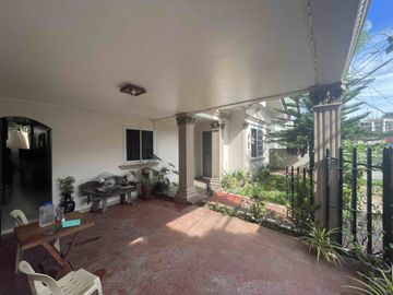 BELOW MARKET VALUE!!! BUNGALOW HOUSE FOR SALE IN VERMONT ROYALE EXECUTIVE VILLAGE