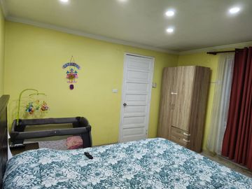 Casa Esquina En Recoleta - Iluminación Y Espacios Amplios.