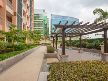 Rent To Own 1 Bedroom Unit in St. Mark Residence McKinley Hill BGC