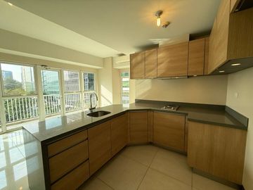Rent To Own 1 Bedroom Unit in St. Mark Residence McKinley Hill BGC