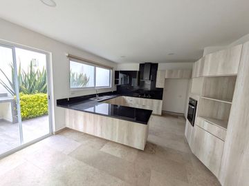 Bonita casa en lomas de angelopolis 1 cluter 222 $6,720,000