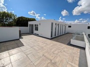 Bonita casa en lomas de angelopolis 1 cluter 222 $6,720,000