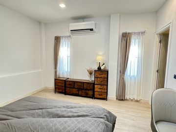 Pool villa for sale at Hang Dong in a hi-end village, decorated in modern luxury style.