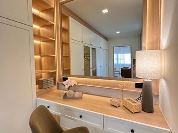 Pool villa for sale at Hang Dong in a hi-end village, decorated in modern luxury style.