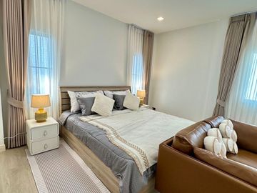 Pool villa for sale at Hang Dong in a hi-end village, decorated in modern luxury style.