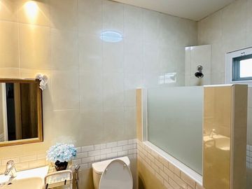 Pool villa for sale at Hang Dong in a hi-end village, decorated in modern luxury style.