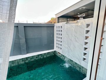 Pool villa for sale at Hang Dong in a hi-end village, decorated in modern luxury style.