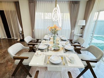 Pool villa for sale at Hang Dong in a hi-end village, decorated in modern luxury style.