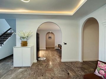 Pool villa for sale at Hang Dong in a hi-end village, decorated in modern luxury style.