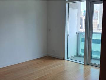 1 BR  CONDOMINIUM WITH PARKING FOR SALE IN PARK TERRACES PH2, MAKATI CITY