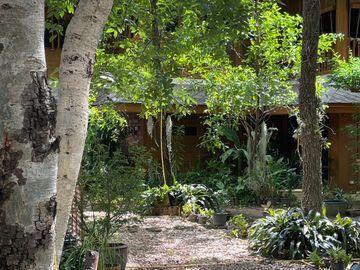 For Sale: Large Golden Teakwood House with 9 Bedrooms in the World Club Land Project, Convenient City Access, Close to International Schools
