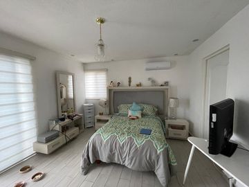 Venta de Casa y Departamento Colonial de la Sierra,  San Pedro Garza, García