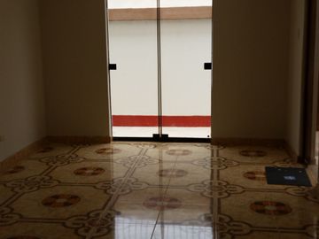VENTA DE CASA - LA PERLA - CALLAO