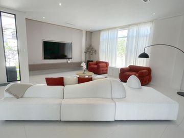 FOR SALE MODERN LUXURY HOME IN PAMPANGA NEAR SM TELABASTAGAN