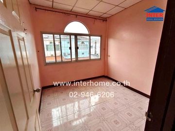 2-storey townhouse, 18 sq m, P.K. Garden Village, Pracha Uthit 90, Soi 9, Pracha Uthit 90 Soi, Kanchanaphisek Road, Pracha Uthit Road, Phra Samut Ched