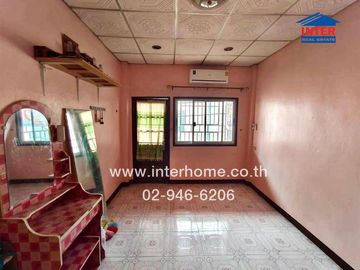 2-storey townhouse, 18 sq m, P.K. Garden Village, Pracha Uthit 90, Soi 9, Pracha Uthit 90 Soi, Kanchanaphisek Road, Pracha Uthit Road, Phra Samut Ched
