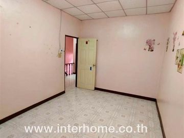 2-storey townhouse, 18 sq m, P.K. Garden Village, Pracha Uthit 90, Soi 9, Pracha Uthit 90 Soi, Kanchanaphisek Road, Pracha Uthit Road, Phra Samut Ched