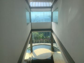 VENTA CASA EN MONTAÑA, JARDINES DEL PEDREGAL