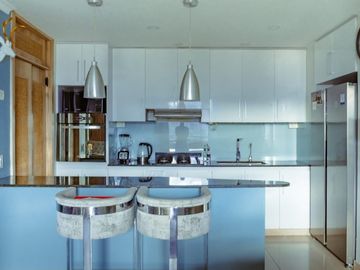 VENTA APARTAMENTO EN LA LOMA LALINDE EN EL POBLADO MEDELLIN