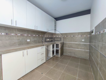 CASA DE ESTRENO, PRE VENTA