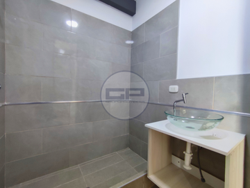 CASA DE ESTRENO, PRE VENTA