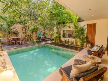 Villa de 3 Recámaras con Diseño Único en Tulum, al lado del hotel Holistika: Ubicación, Tranquilidad y Elegancia Moderna