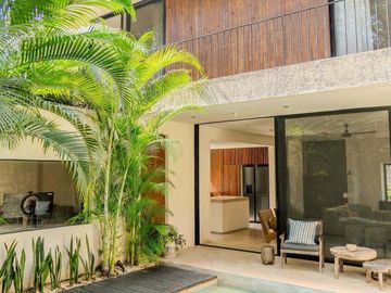 Villa de 3 Recámaras con Diseño Único en Tulum, al lado del hotel Holistika: Ubicación, Tranquilidad y Elegancia Moderna