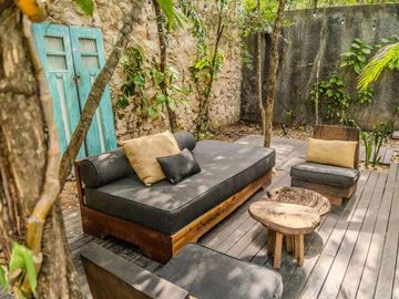 Villa de 3 Recámaras con Diseño Único en Tulum, al lado del hotel Holistika: Ubicación, Tranquilidad y Elegancia Moderna